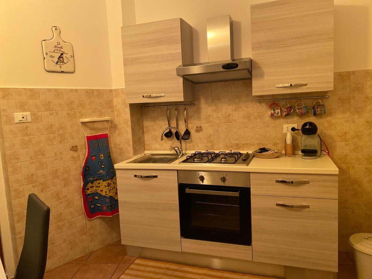 Casa Pirandello Apartment คาตาเนีย ภายนอก รูปภาพ